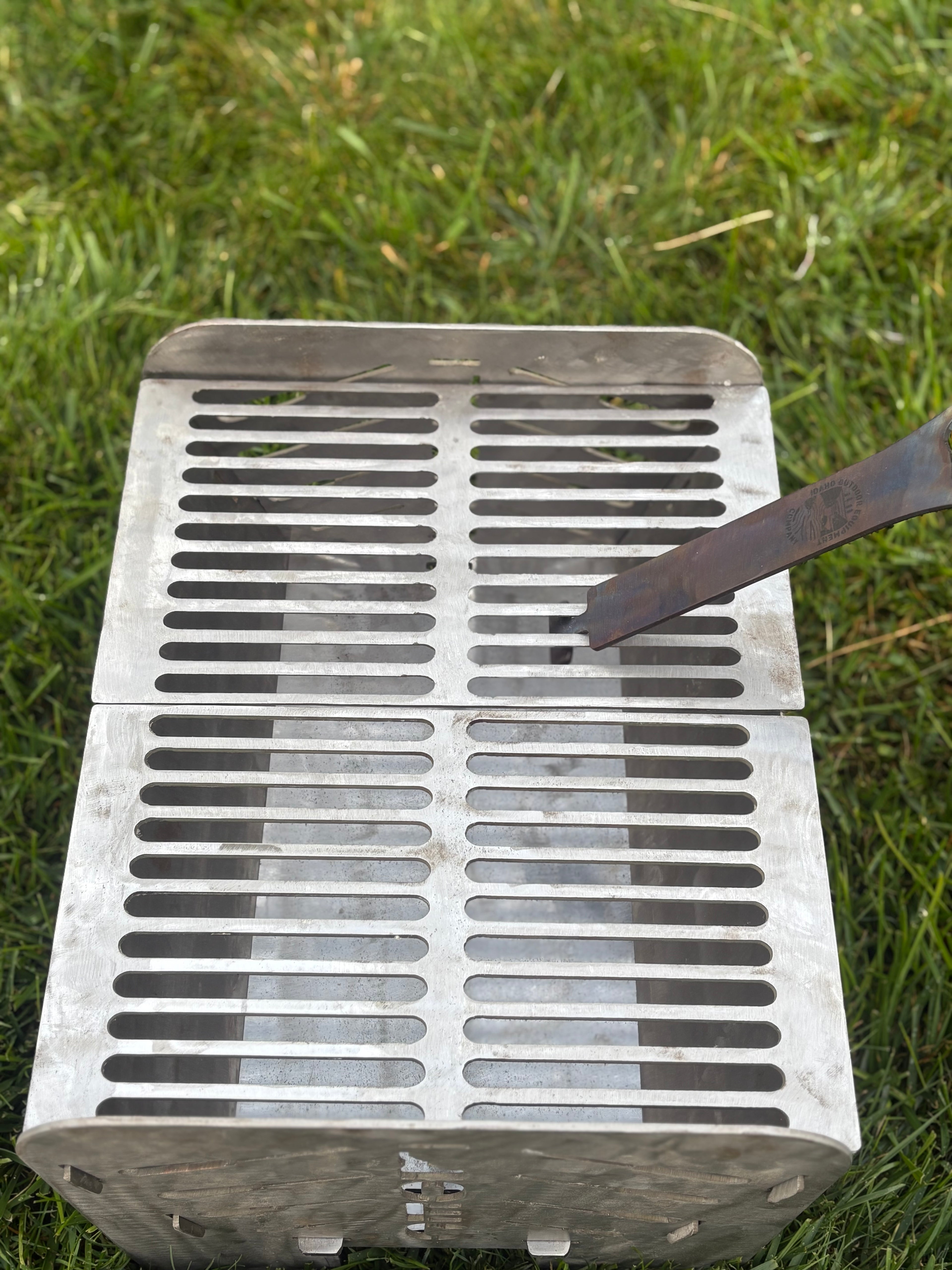 Collapsible Fire Pan & Camp Grill – Portable Steel Campfire Grill