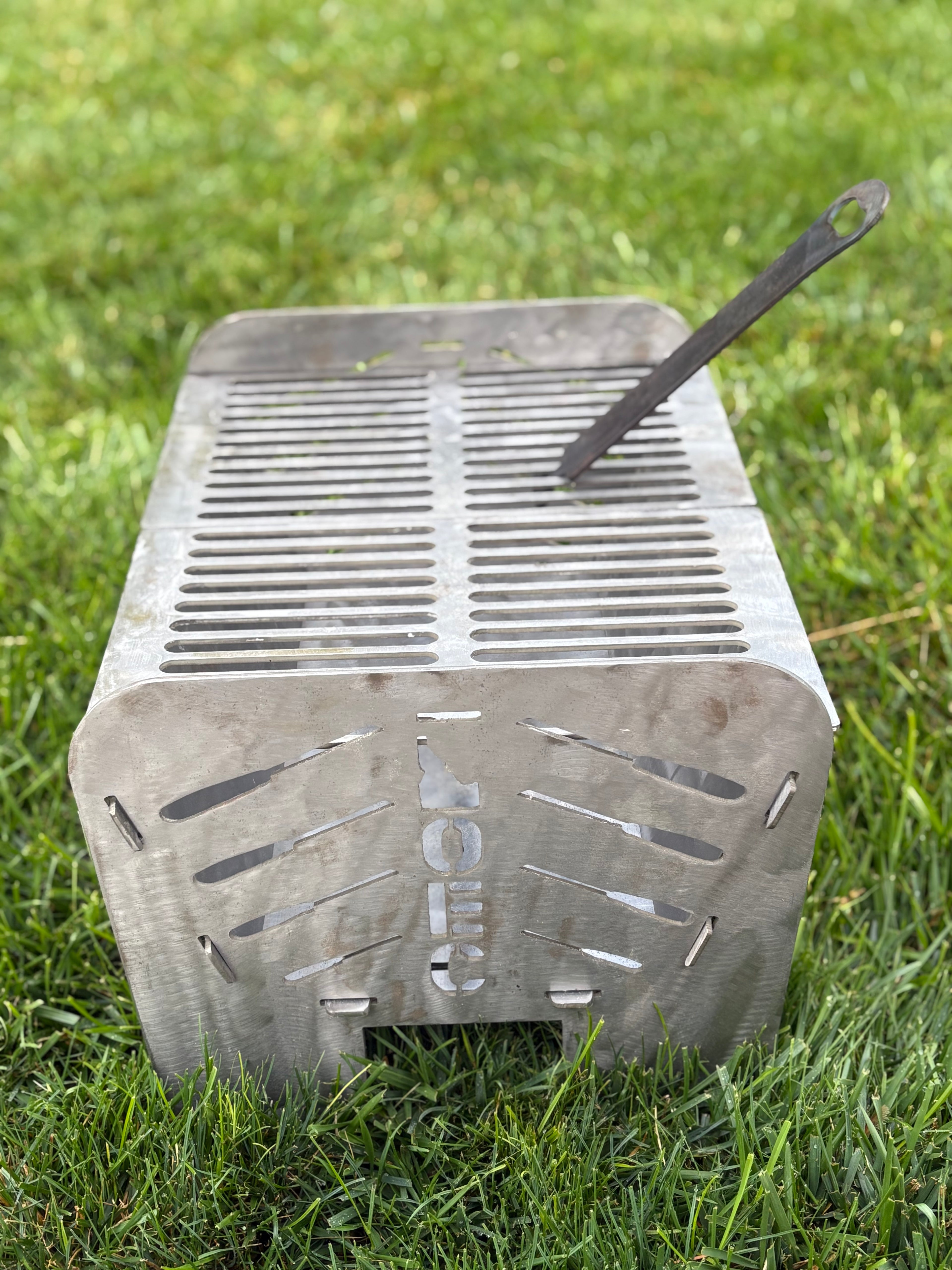 Collapsible Fire Pan & Camp Grill – Portable Steel Campfire Grill